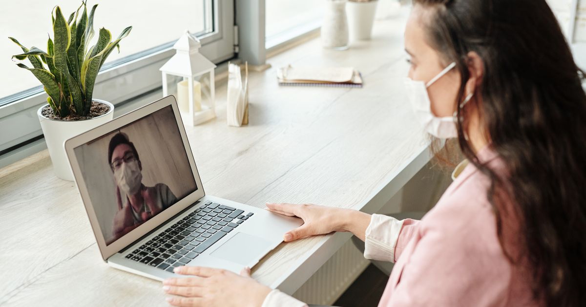 Atendimento de saúde por videochamada como possibilidade de serviço profissional